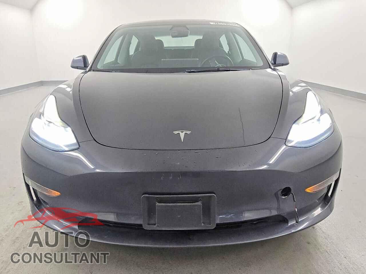 TESLA MODEL 3 2023 - 5YJ3E1EA7PF447779