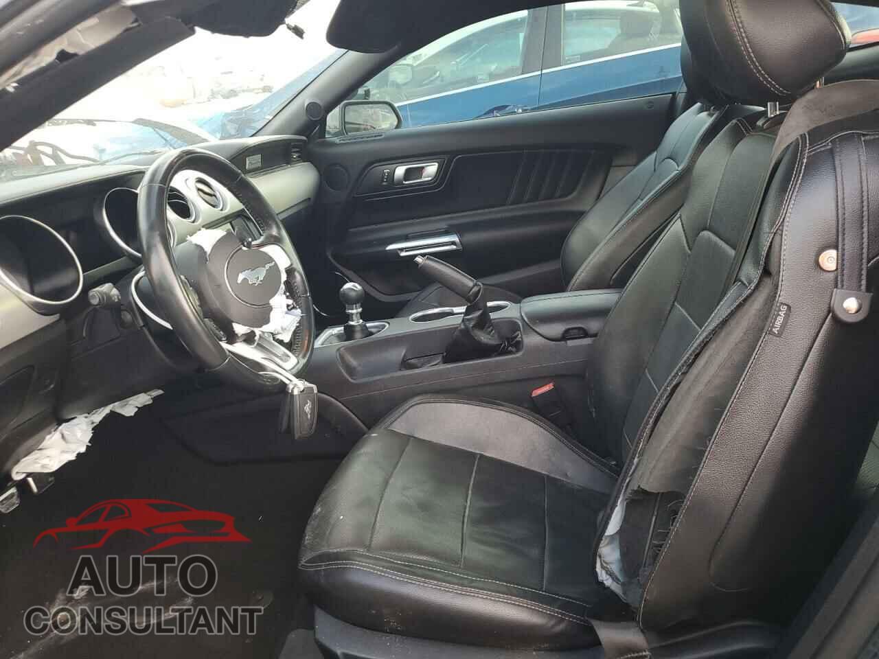 FORD MUSTANG 2021 - 1FA6P8CF5M5156487