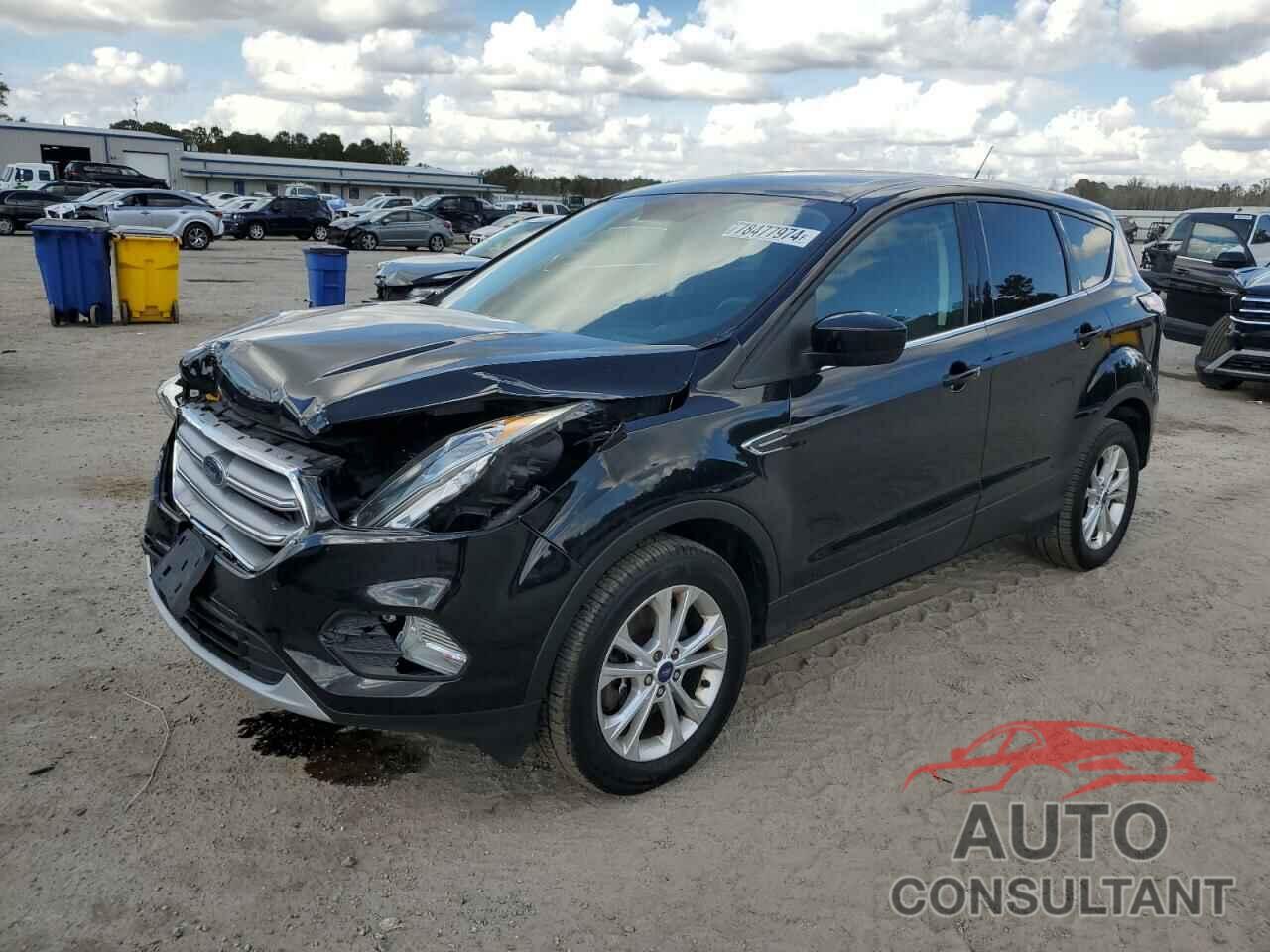 FORD ESCAPE 2017 - 1FMCU9GDXHUC85417