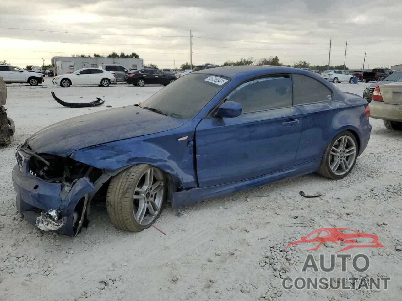 BMW 1 SERIES 2011 - WBAUC9C5XBVM11414