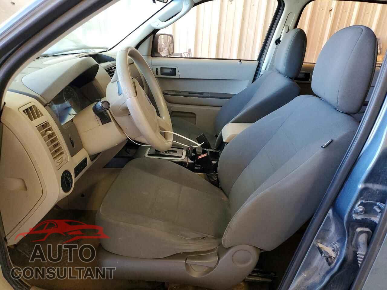 FORD ESCAPE 2011 - 1FMCU0C76BKA55548