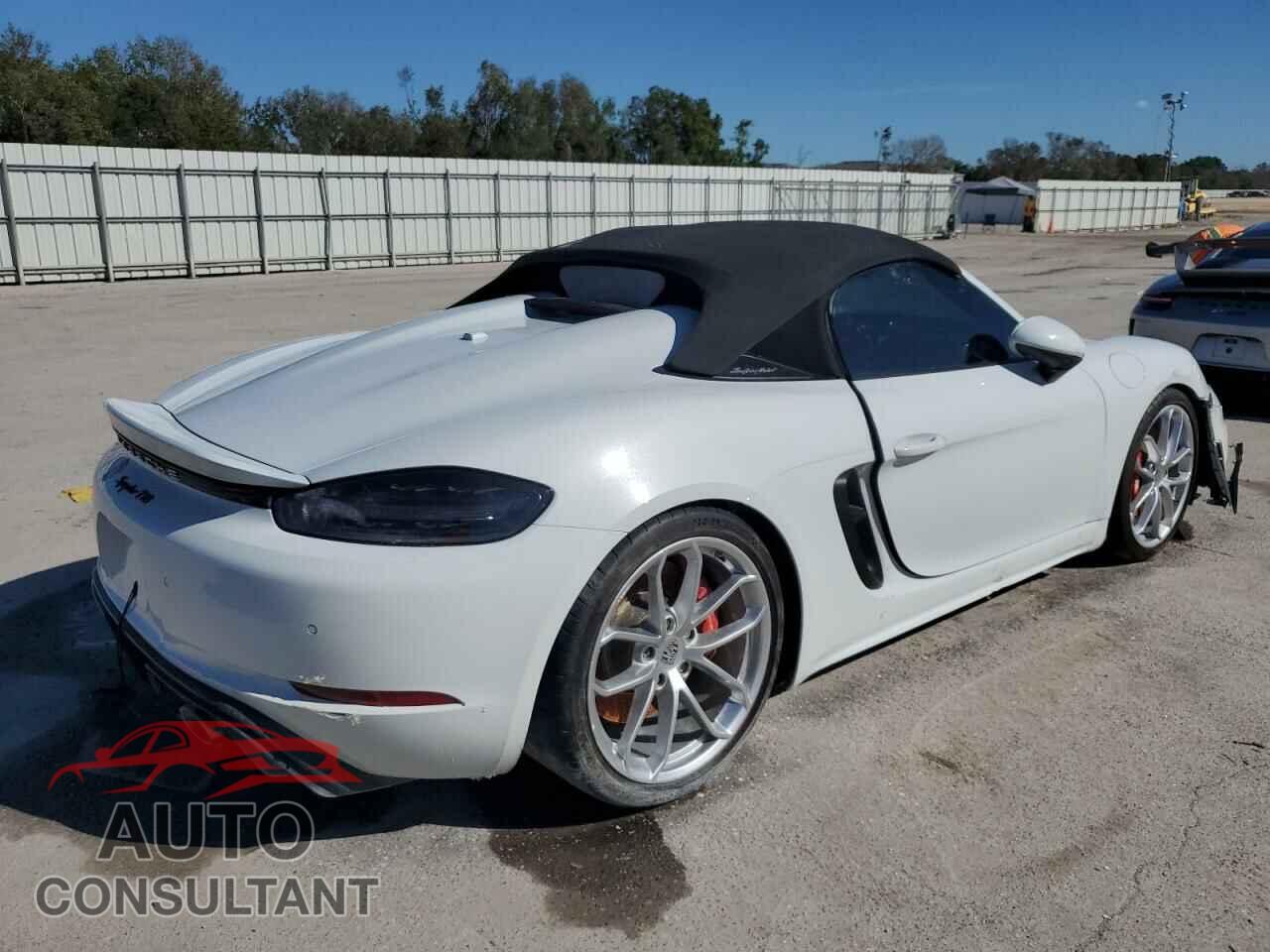 PORSCHE BOXSTER 2020 - WP0CC2A81LS240199