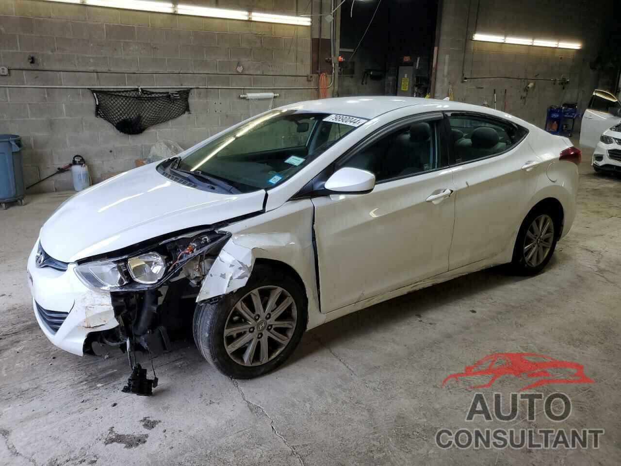 HYUNDAI ELANTRA 2015 - 5NPDH4AE0FH570104