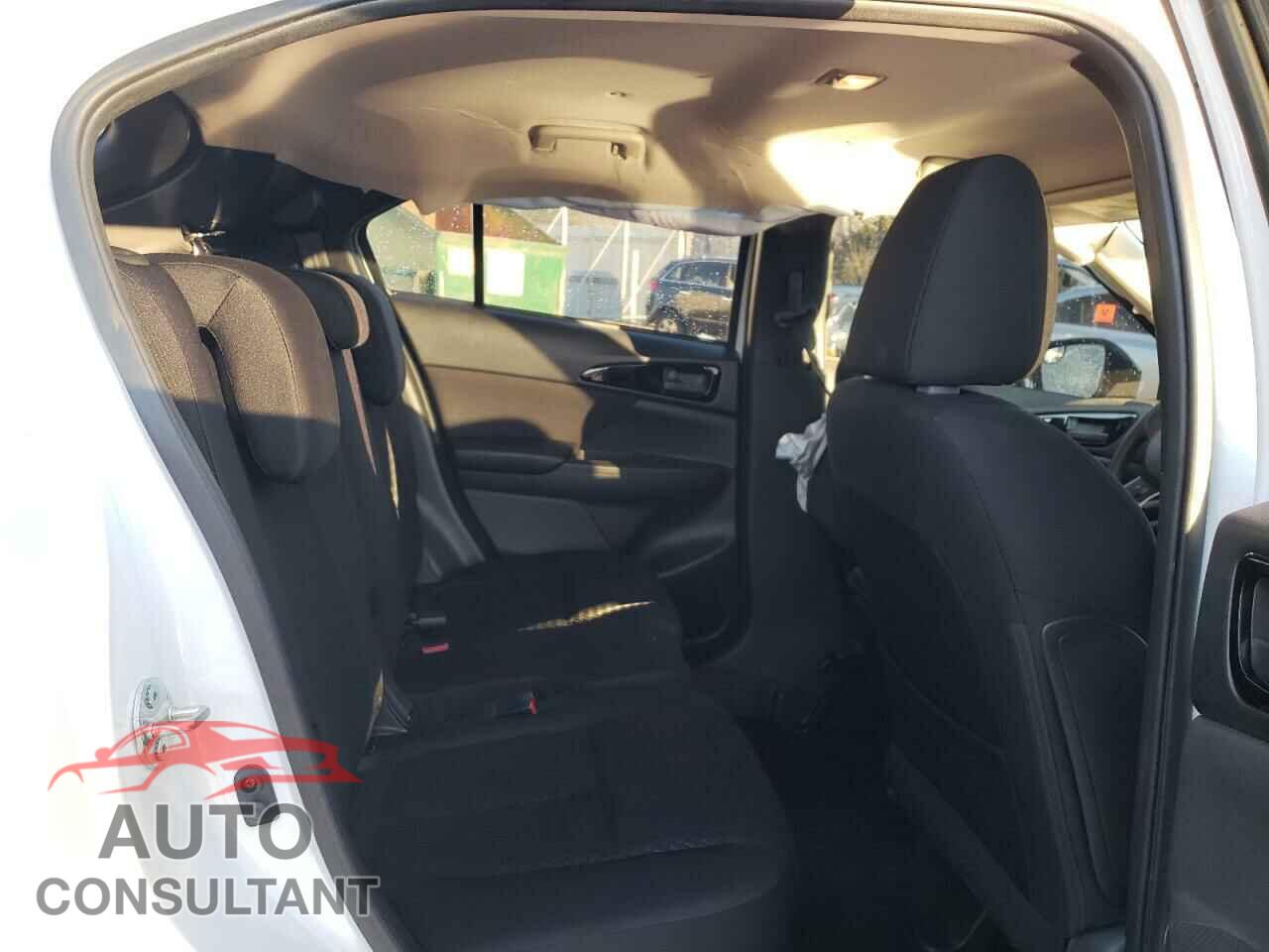 MITSUBISHI ECLIPSE 2018 - JA4AT4AA0JZ068168