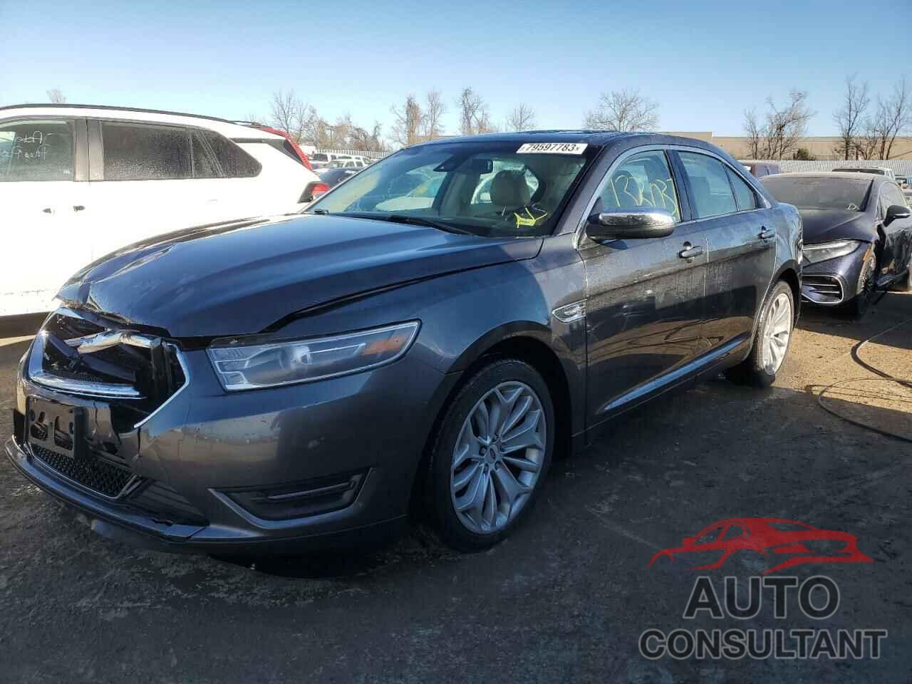 FORD TAURUS 2018 - 1FAHP2F81JG128446