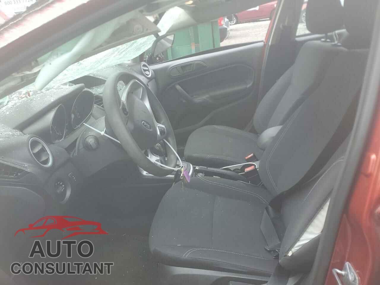 FORD FIESTA 2018 - 3FADP4EJ6JM123473