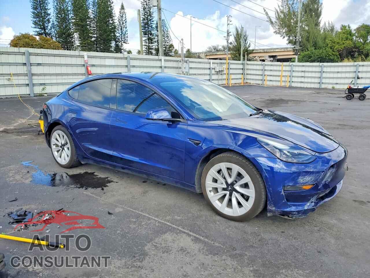 TESLA MODEL 3 2023 - 5YJ3E1EA6PF393858