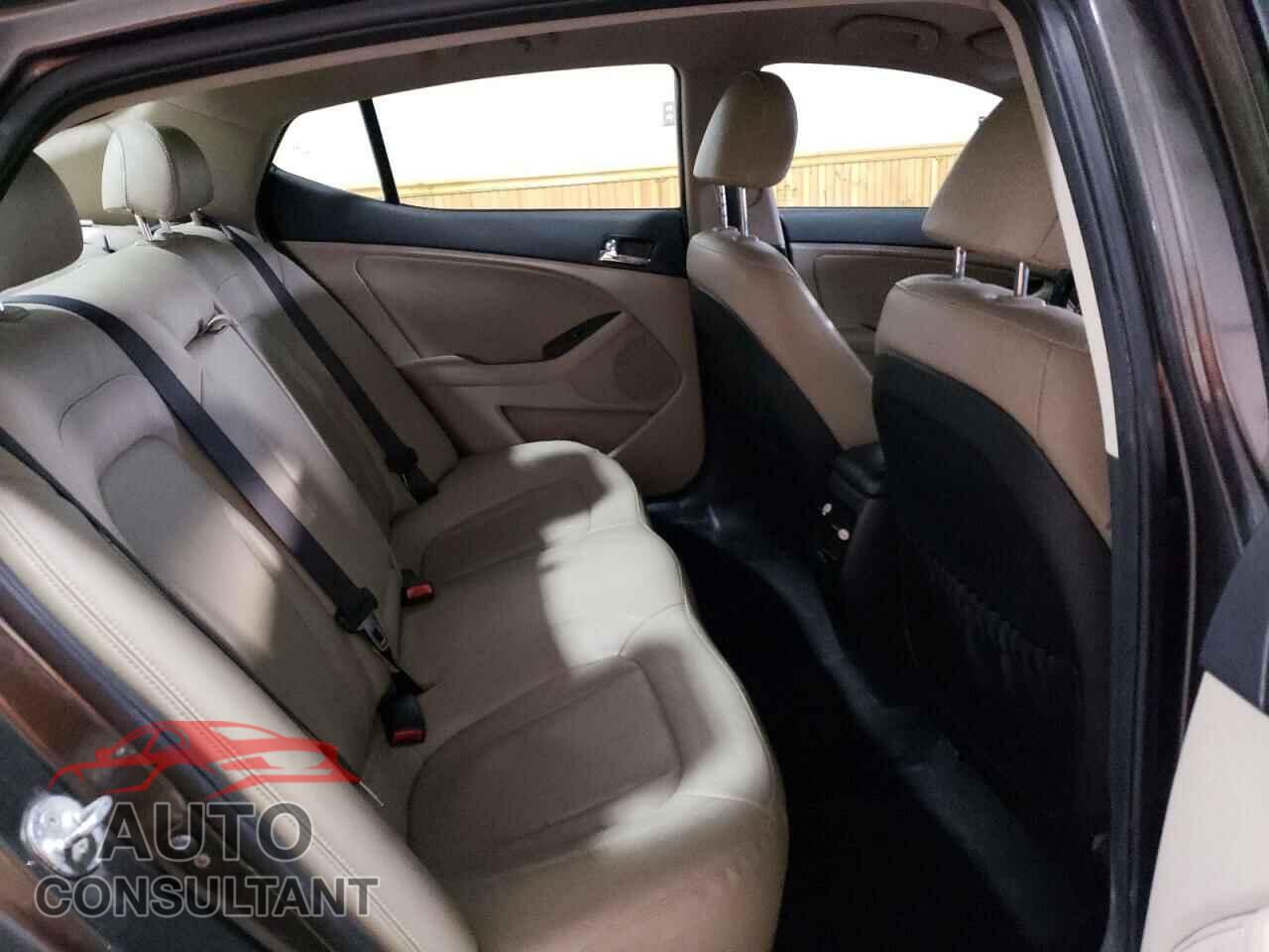 KIA OPTIMA 2011 - KNAGN4A76B5126935