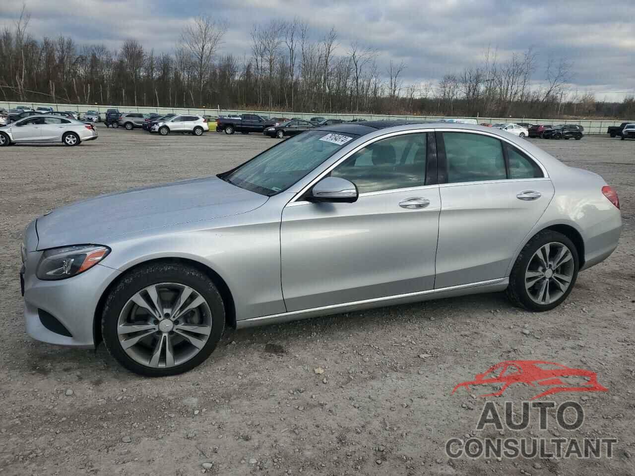 MERCEDES-BENZ C-CLASS 2015 - 55SWF4KBXFU004192