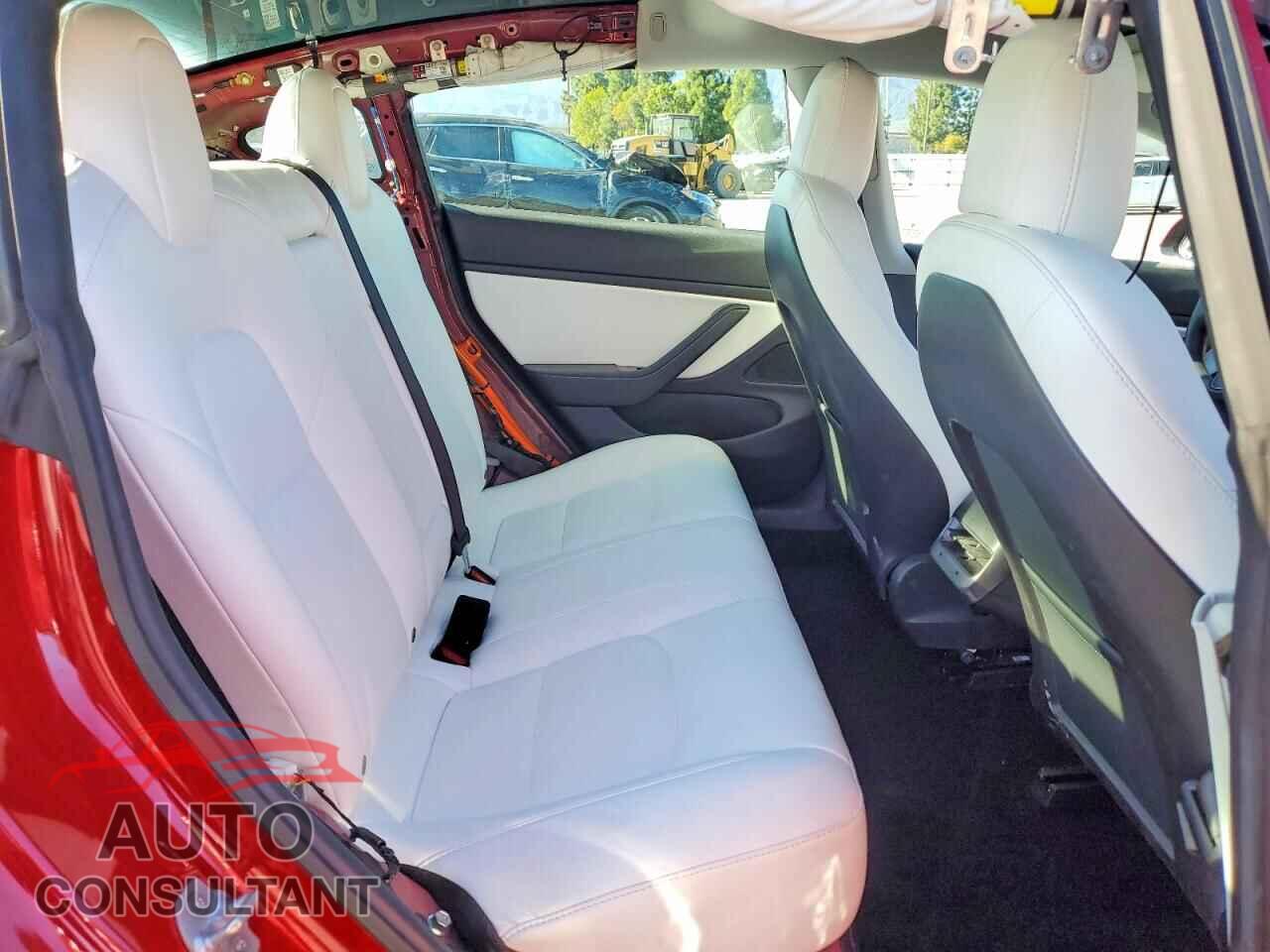 TESLA MODEL 3 2019 - 5YJ3E1EB5KF454909