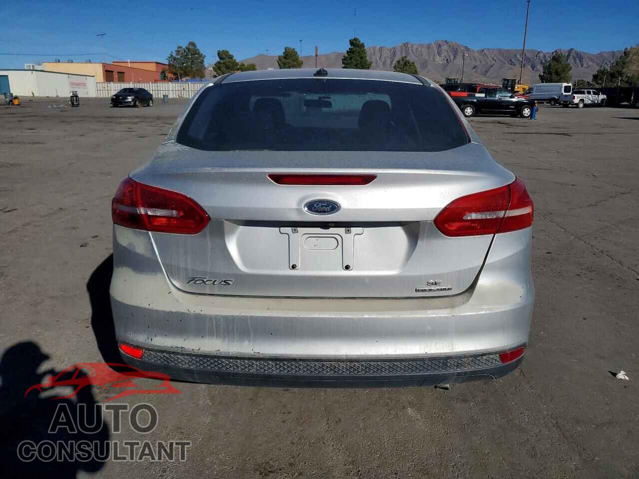 FORD FOCUS 2015 - 1FADP3F25FL384801
