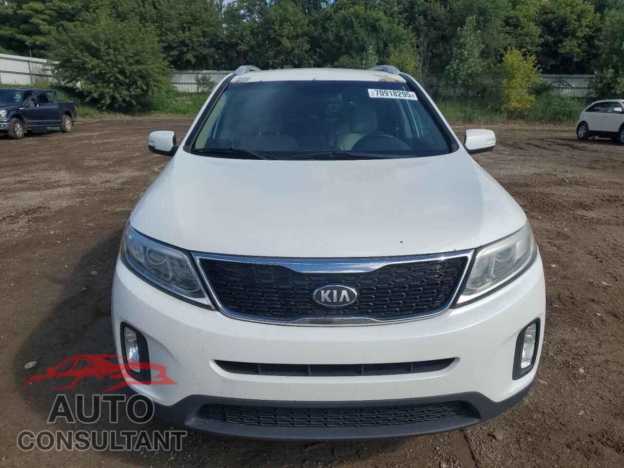 KIA SORENTO 2015 - 5XYKTDA7XFG653473