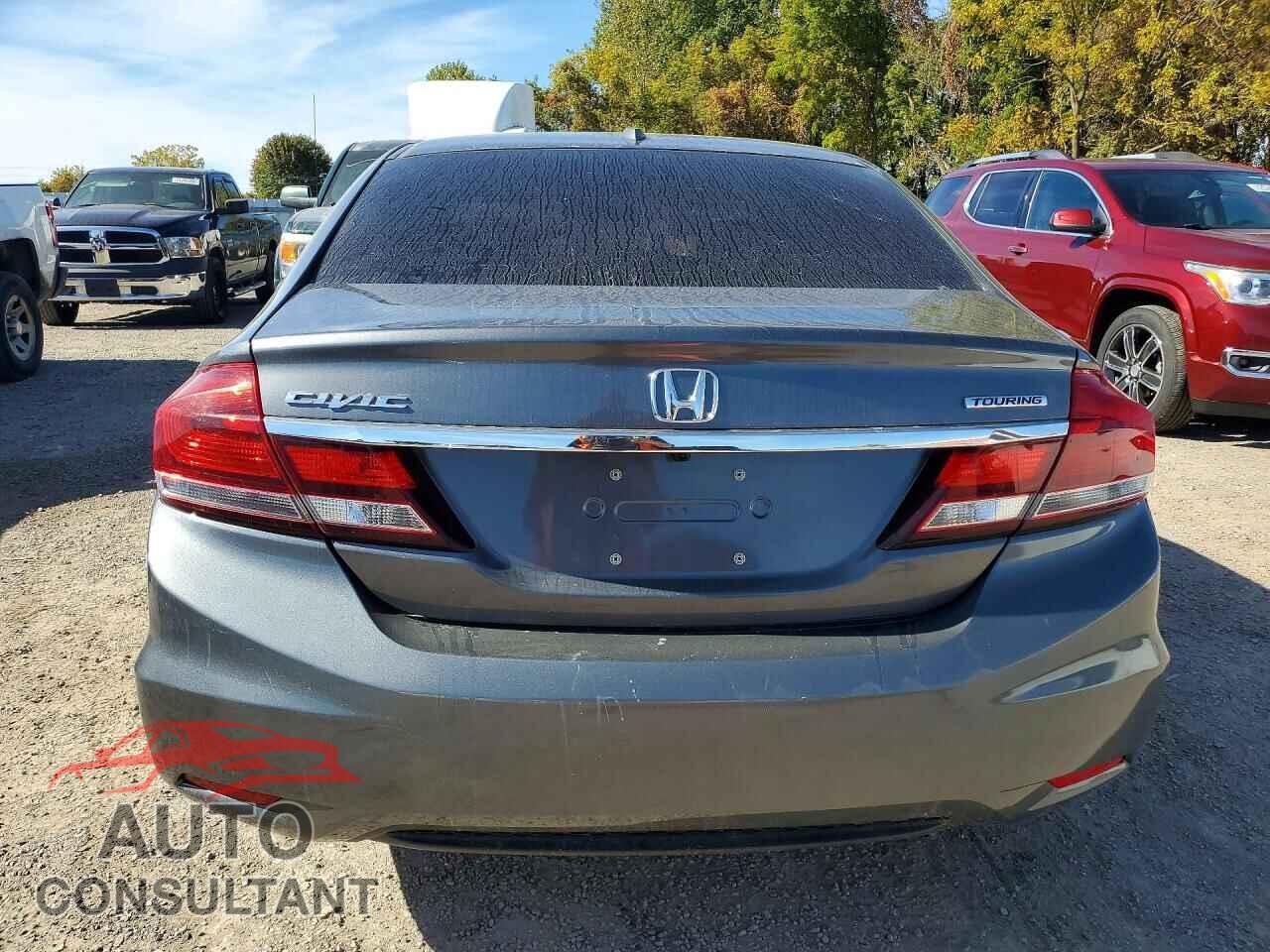 HONDA CIVIC 2013 - 2HGFB2F79DH109130