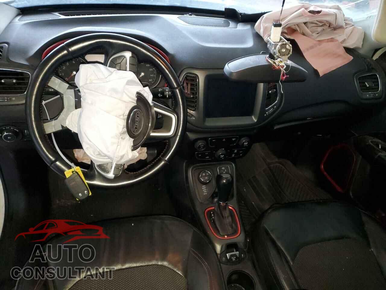 JEEP COMPASS 2020 - 3C4NJDDB2LT126860