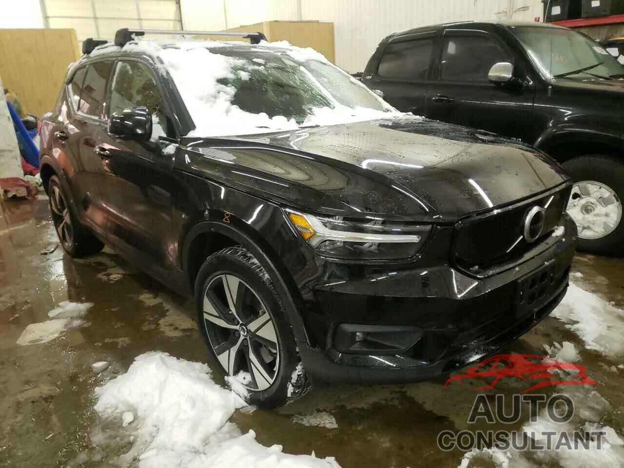 VOLVO XC40 2021 - YV4ED3UR9M2521603