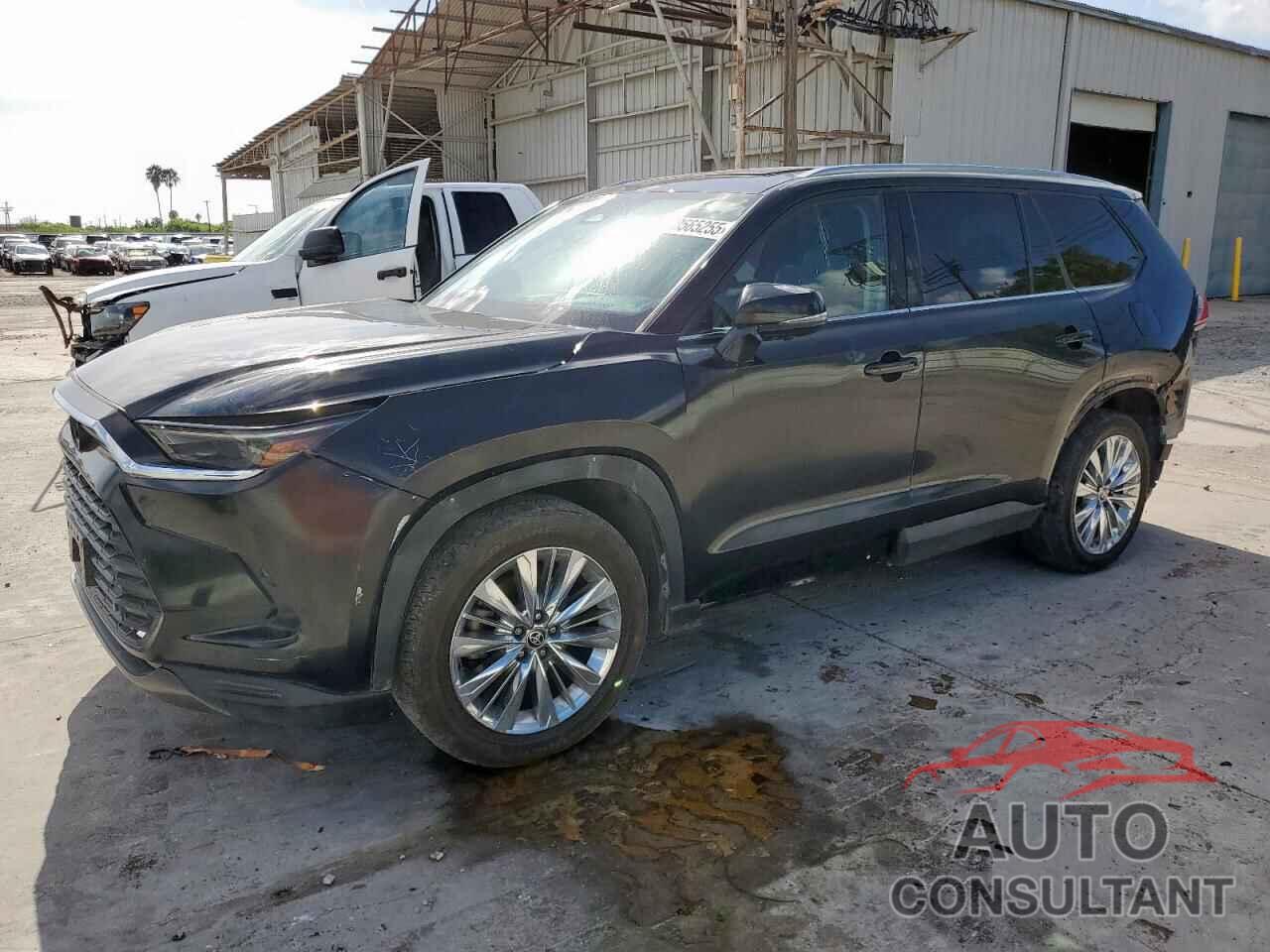 TOYOTA GRAND HIGH 2024 - 5TDAAAB59RS016031