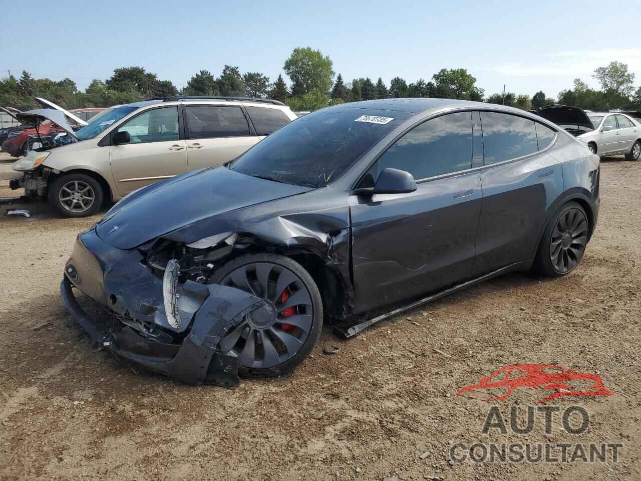 TESLA MODEL Y 2025 - 7SAYGDEF1SA362975