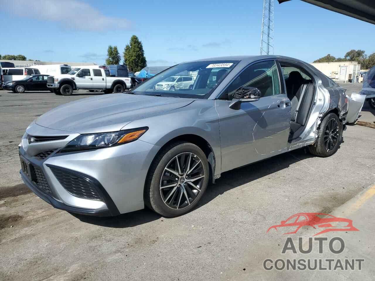 TOYOTA CAMRY 2023 - 4T1G11AK3PU800355