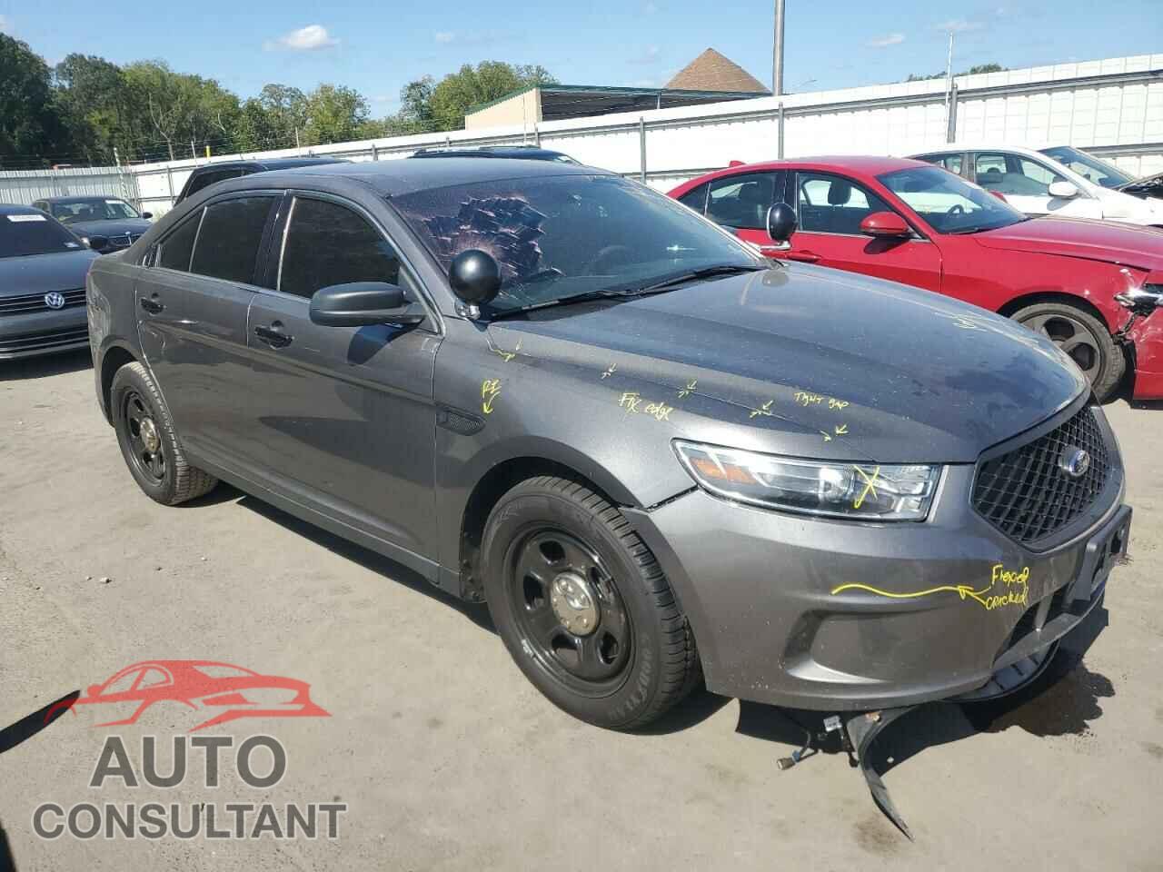 FORD TAURUS 2017 - 1FAHP2MK2HG143532