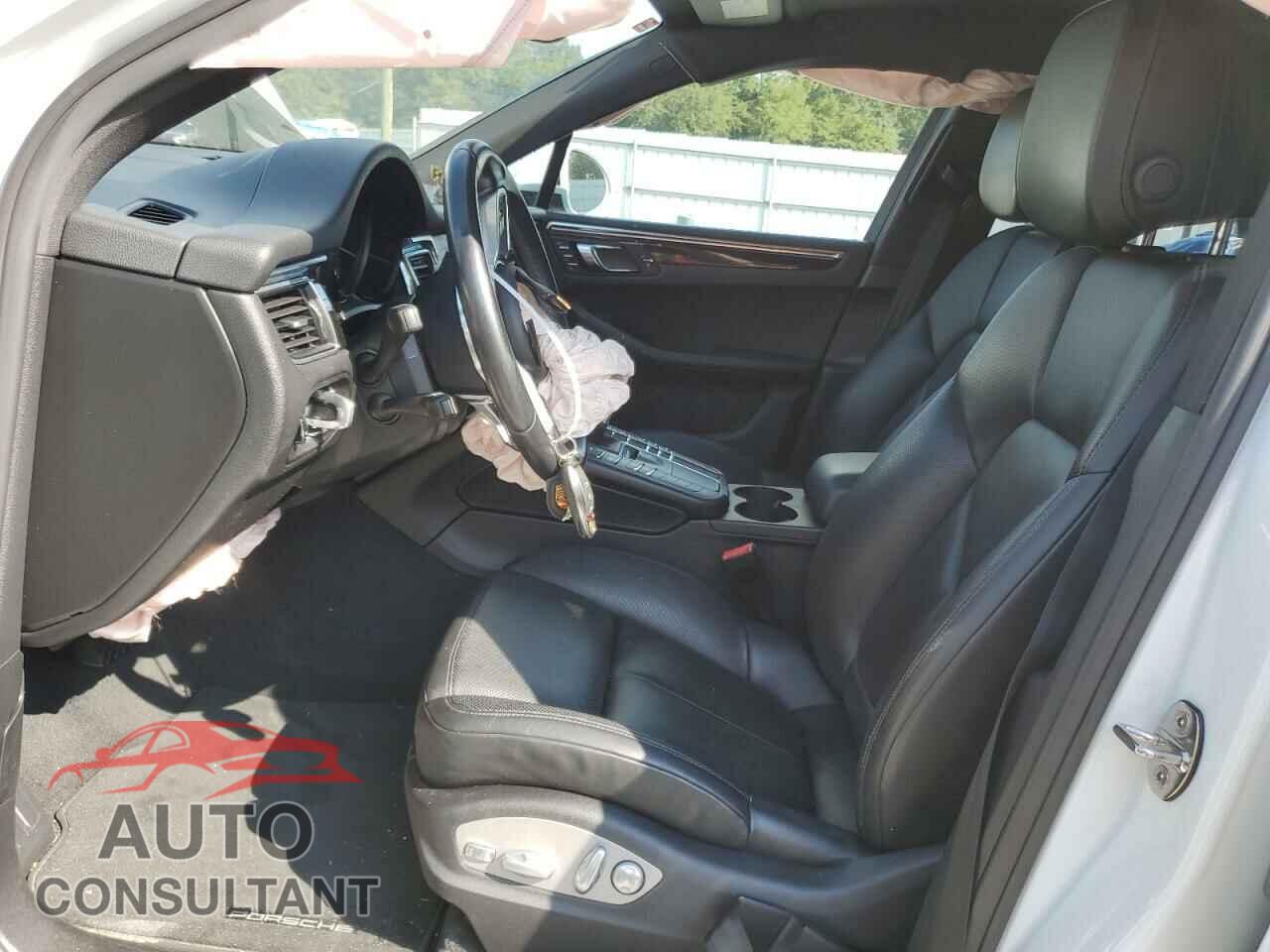 PORSCHE MACAN 2018 - WP1AA2A5XJLB01441