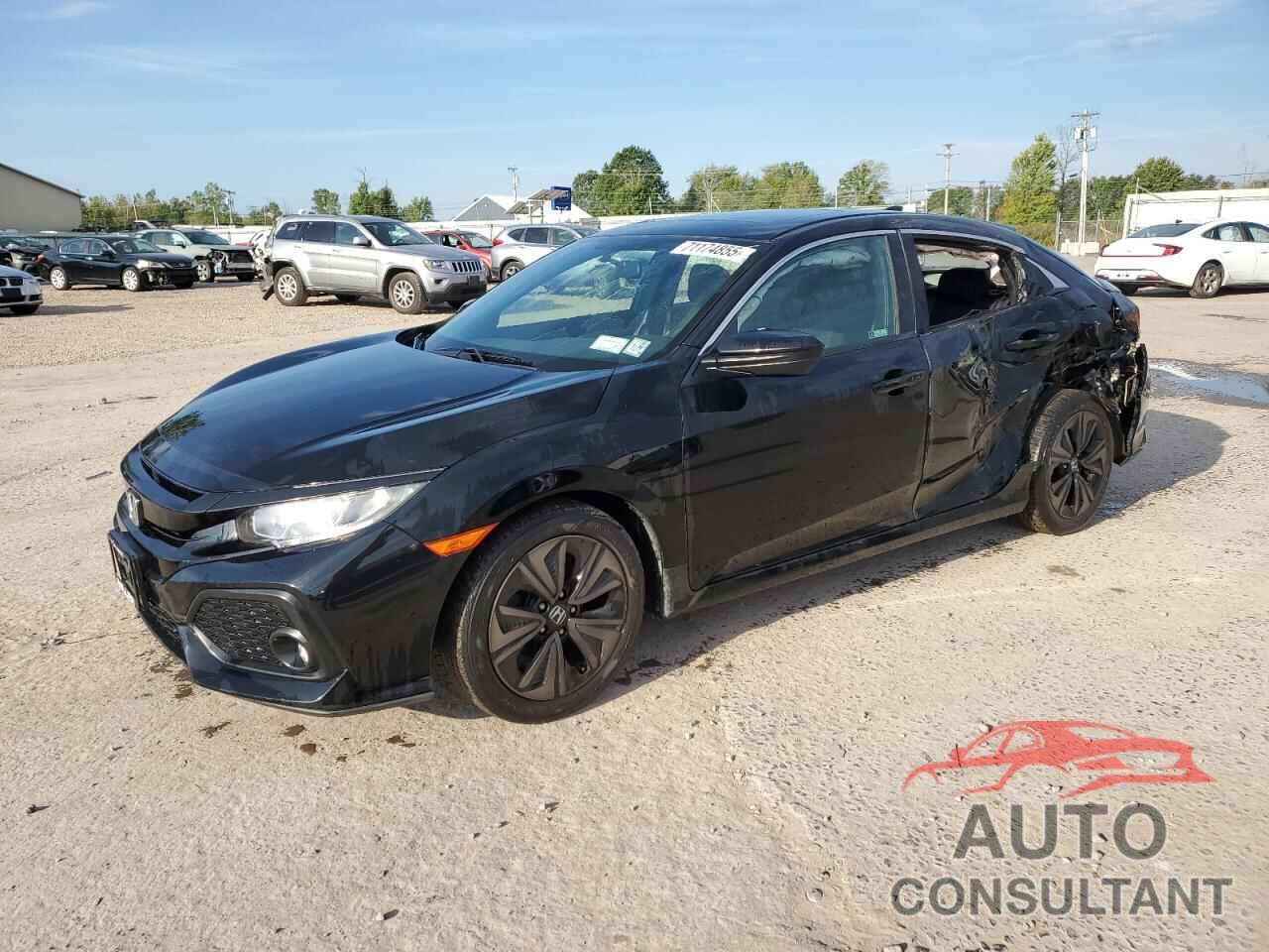 HONDA CIVIC 2018 - SHHFK7H57JU239544