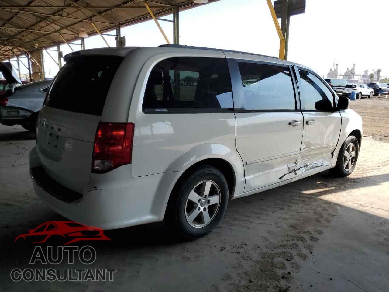 DODGE CARAVAN 2011 - 2D4RN3DG6BR742139