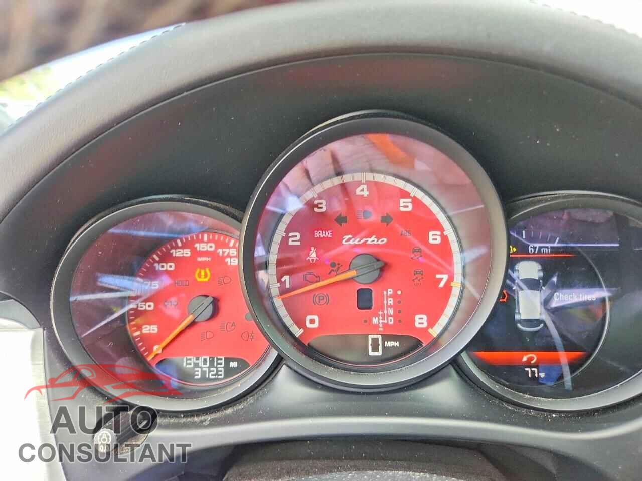 PORSCHE MACAN 2016 - WP1AF2A54GLB93673