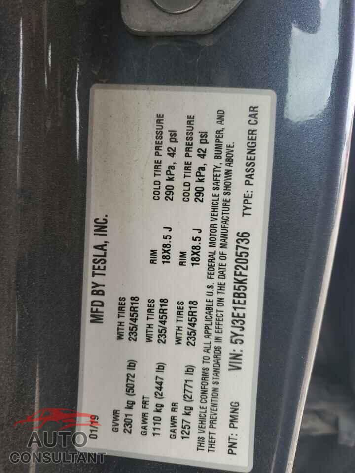 TESLA MODEL 3 2019 - 5YJ3E1EB5KF205736