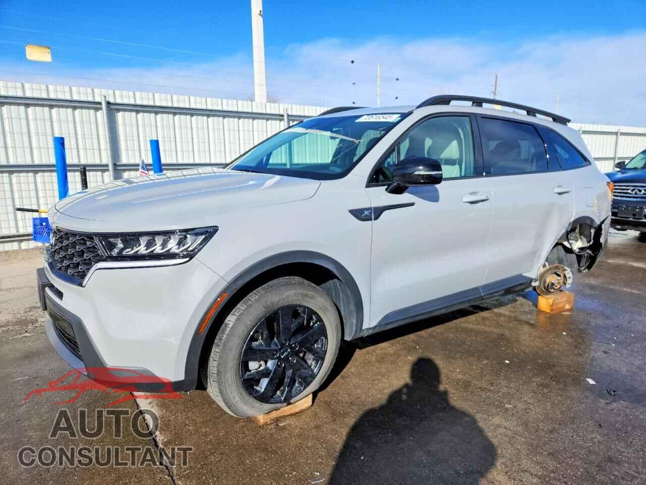 KIA SORENTO 2023 - 5XYRLDLC6PG243473