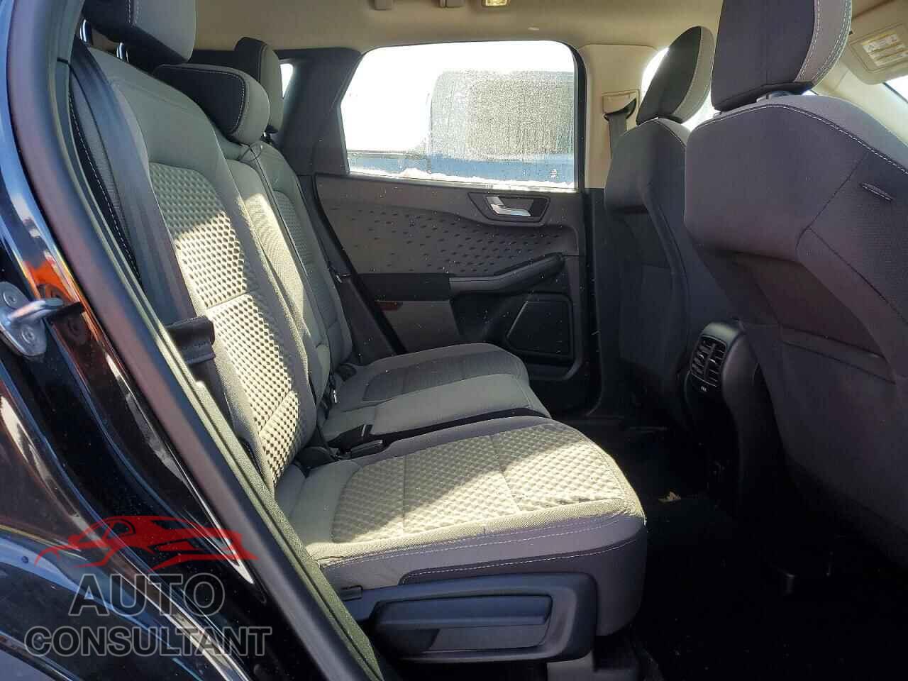 FORD ESCAPE 2020 - 1FMCU0G60LUA74202