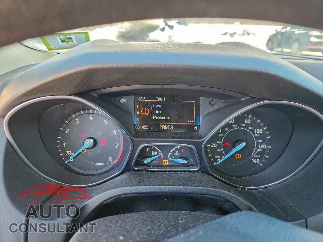 FORD FOCUS 2017 - 1FADP3H24HL248496