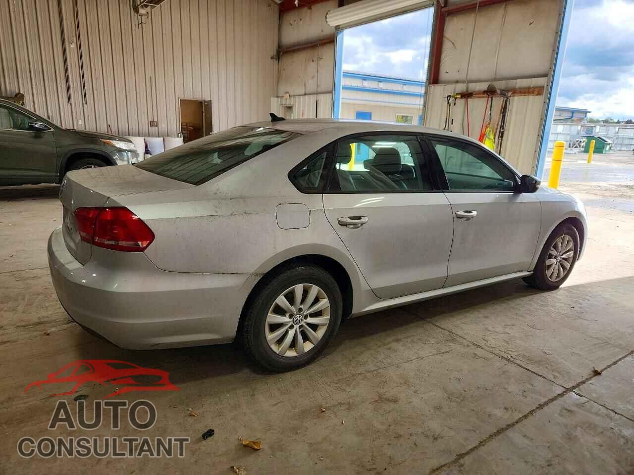 VOLKSWAGEN PASSAT 2014 - 1VWAP7A36EC006311