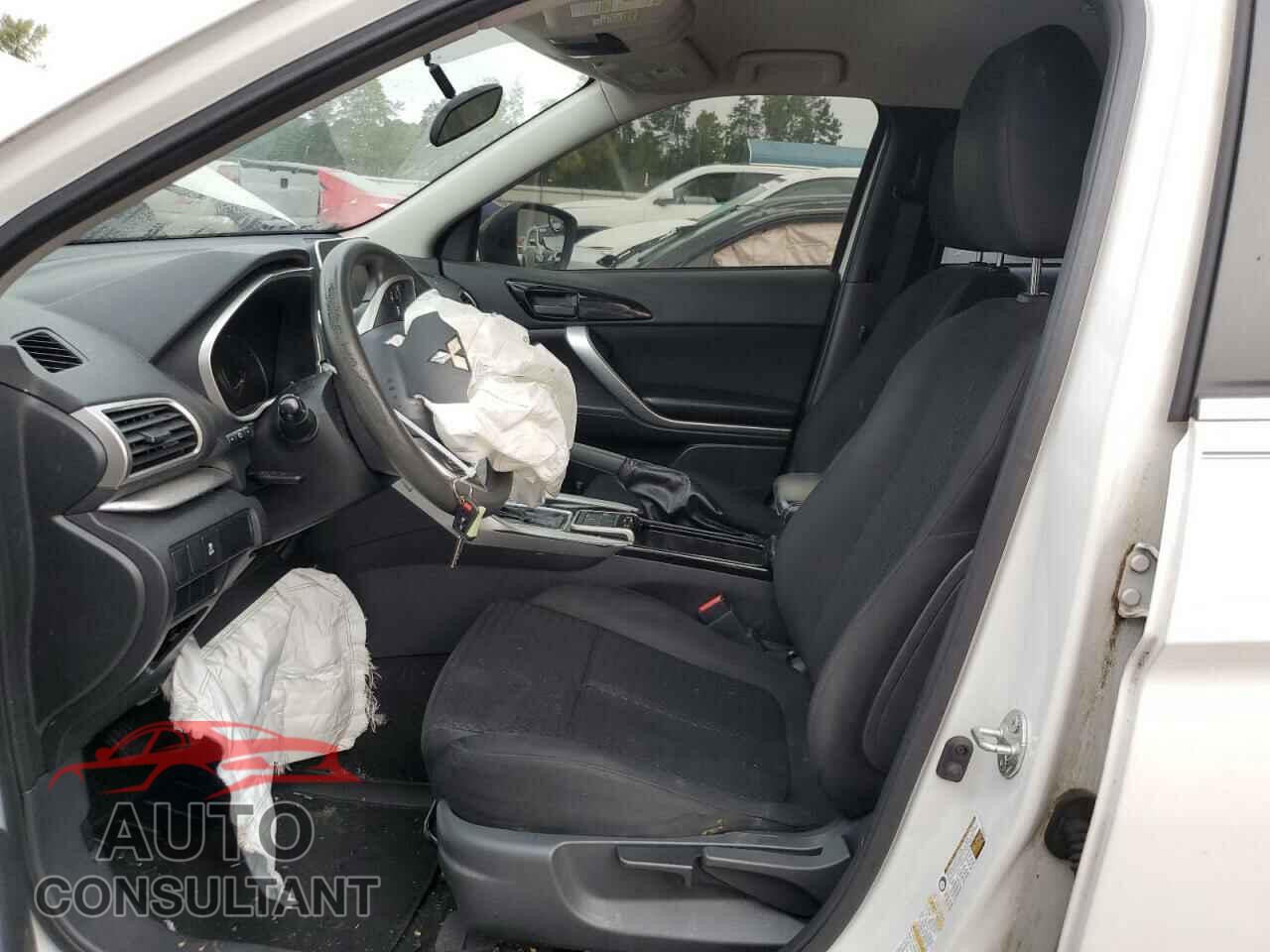 MITSUBISHI ECLIPSE 2018 - JA4AT4AA1JZ045451