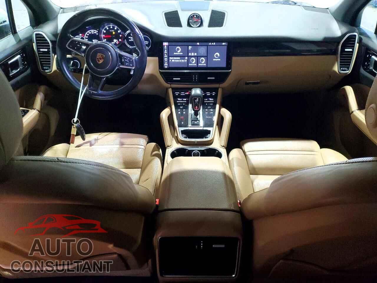 PORSCHE CAYENNE 2019 - WP1AA2AY4KDA18903