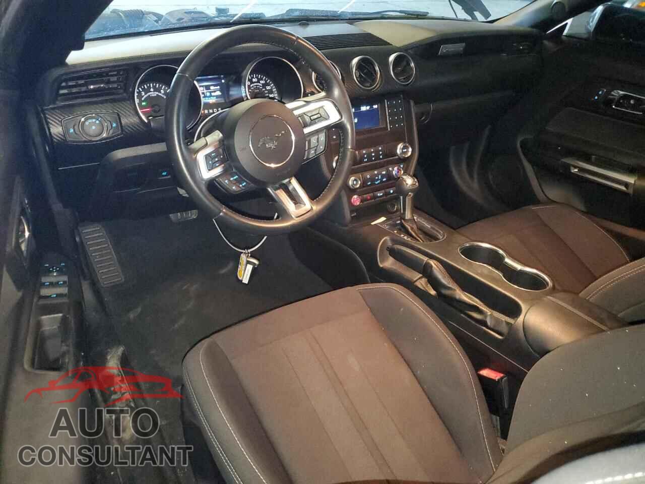 FORD MUSTANG 2019 - 1FATP8UH9K5188357