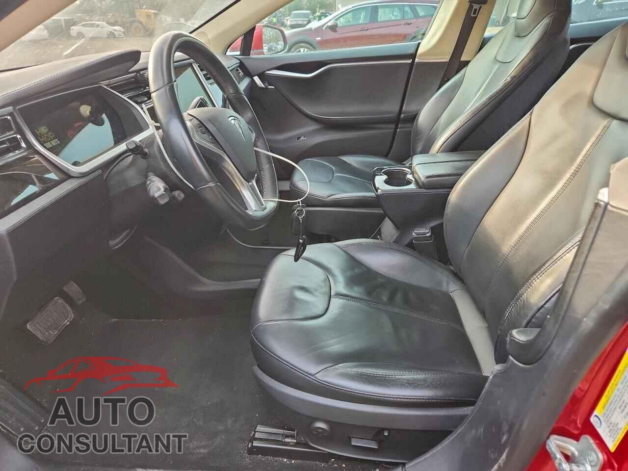 TESLA MODEL S 2013 - 5YJSA1CN4DFP08388