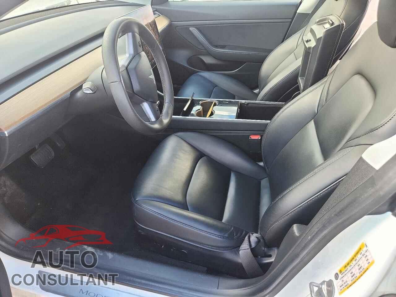 TESLA MODEL 3 2020 - 5YJ3E1EA4LF744826