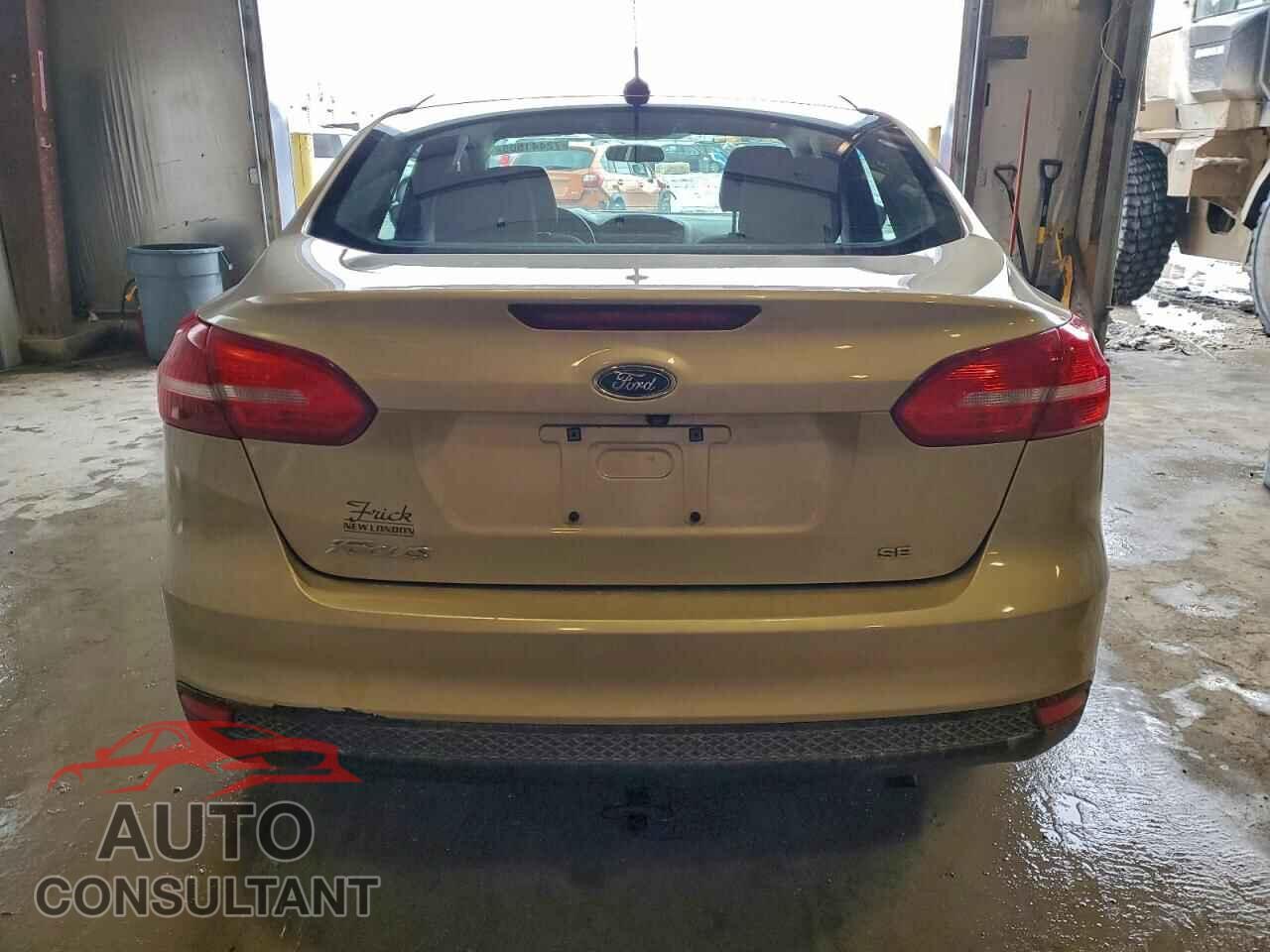 FORD FOCUS 2018 - 1FADP3F25JL257393