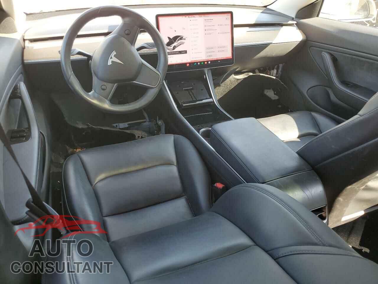 TESLA MODEL 3 2018 - 5YJ3E1EB0JF108572