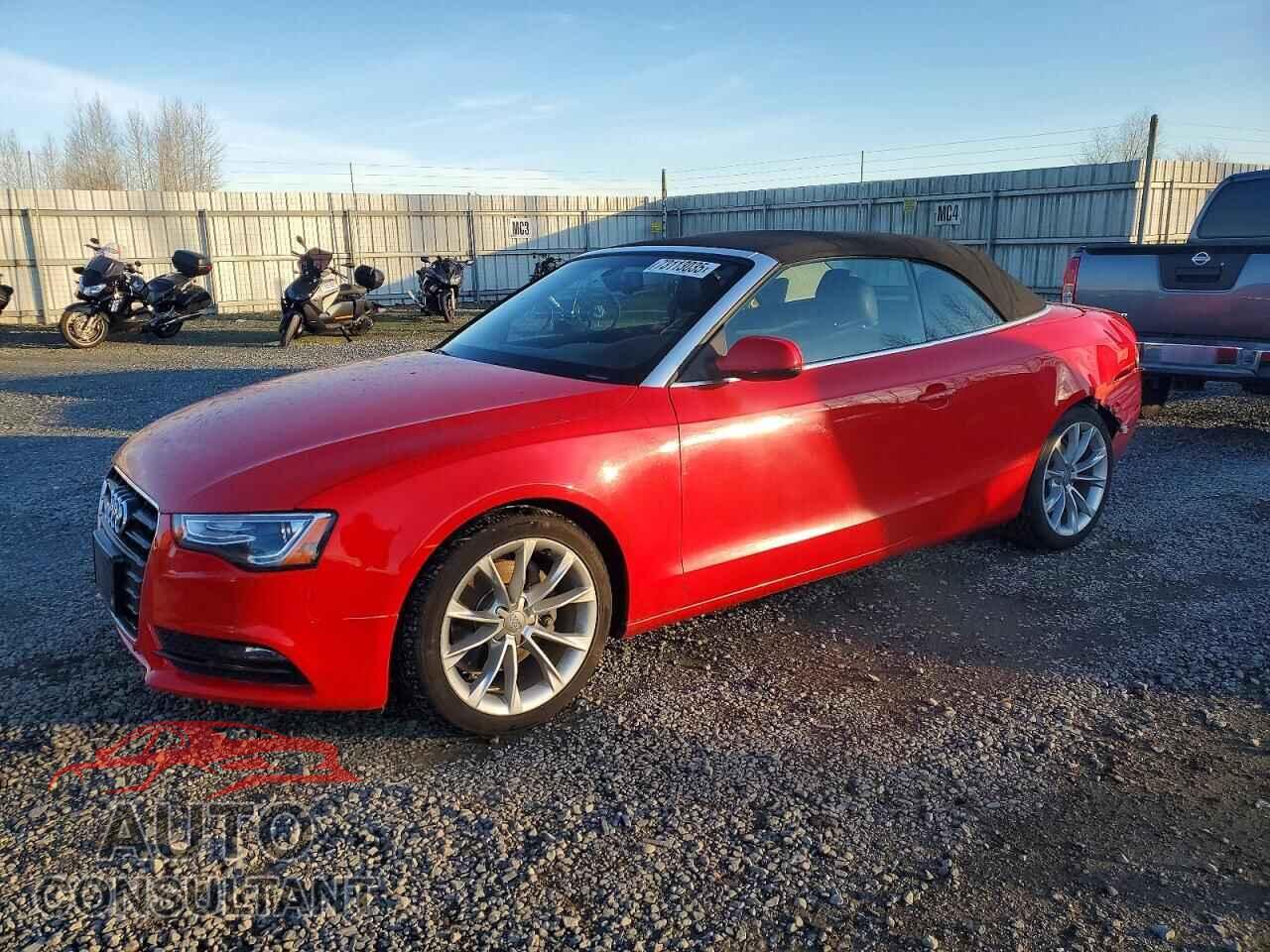 AUDI A5 2013 - WAULFAFH8DN004835