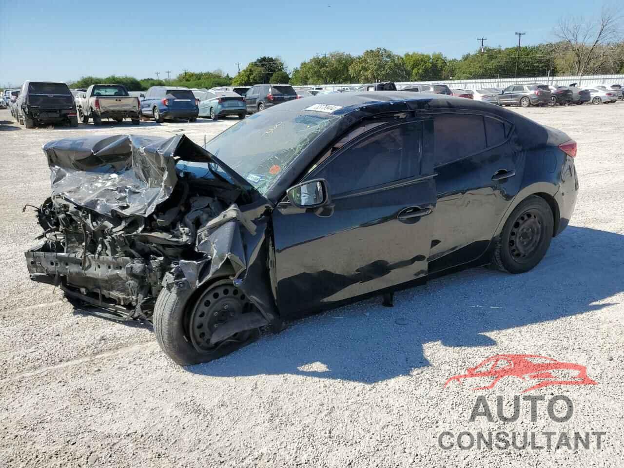 MAZDA 3 2018 - 3MZBN1U73JM237861