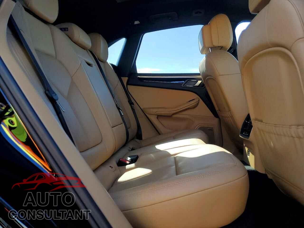 PORSCHE MACAN 2018 - WP1AA2A59JLB00202