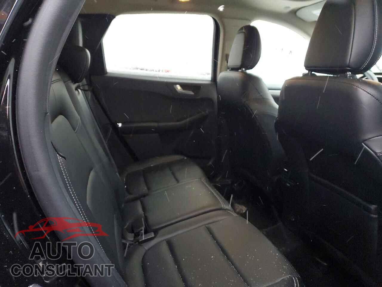 FORD ESCAPE 2020 - 1FMCU0H67LUA95420