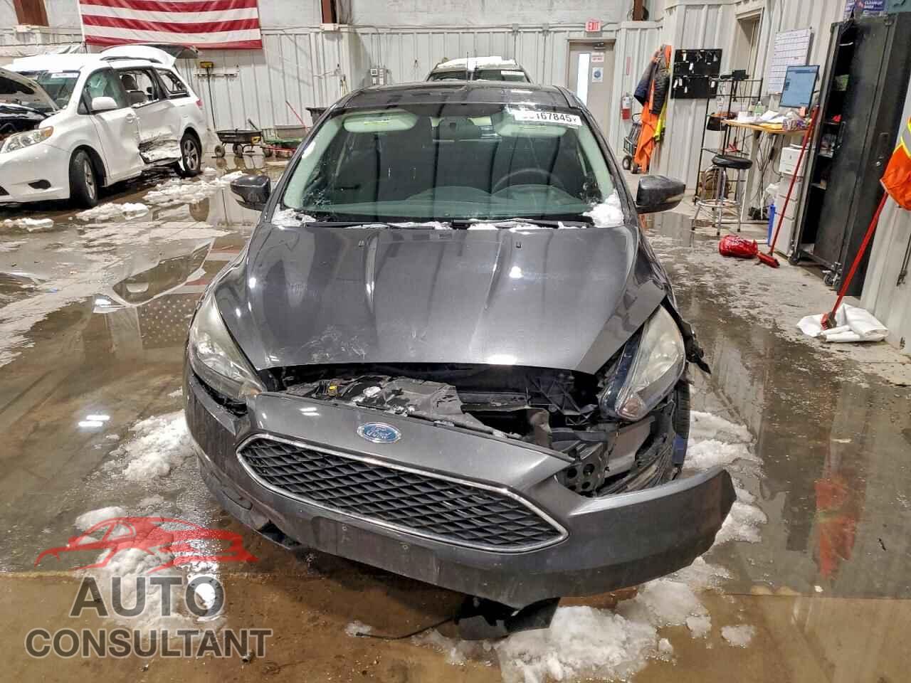 FORD FOCUS 2017 - 1FADP3M26HL306405