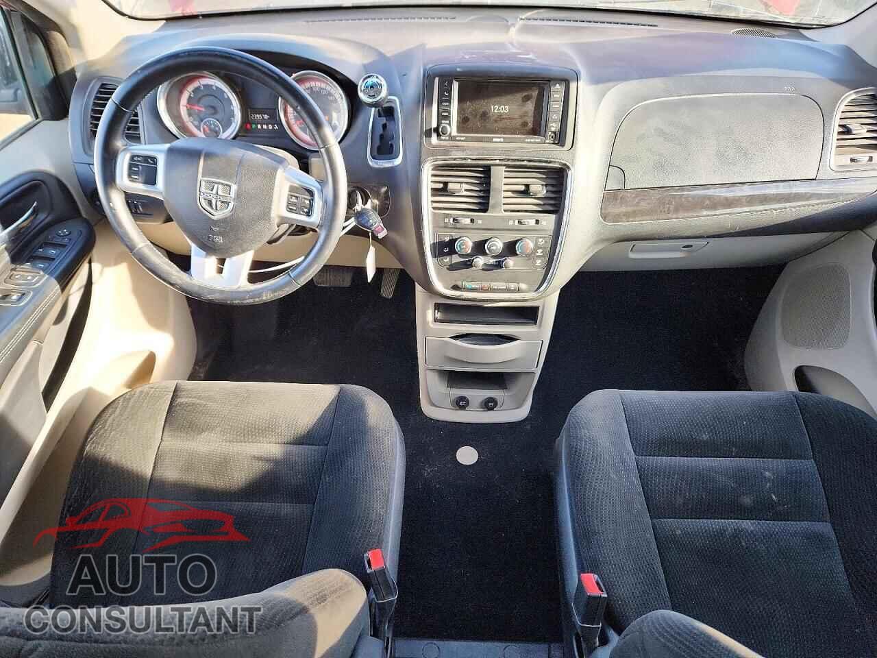 DODGE CARAVAN 2015 - 2C4RDGBG7FR744577