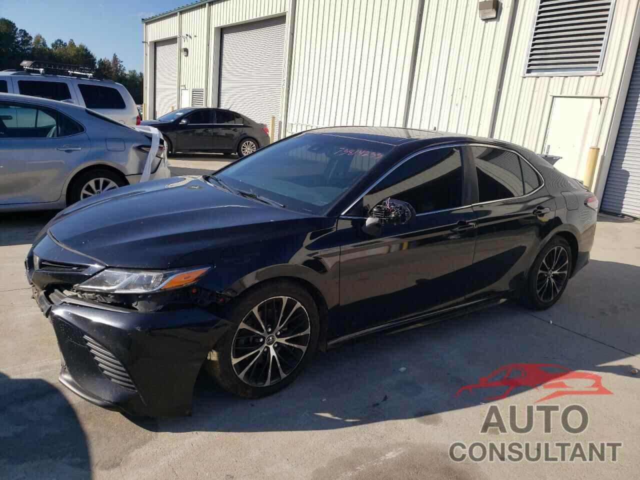 TOYOTA CAMRY 2018 - JTNB11HK4J3001326