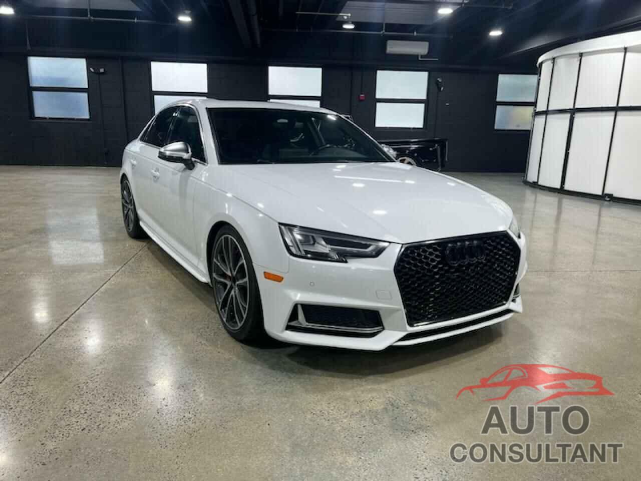 AUDI S4/RS4 2018 - WAUB4AF47JA003077