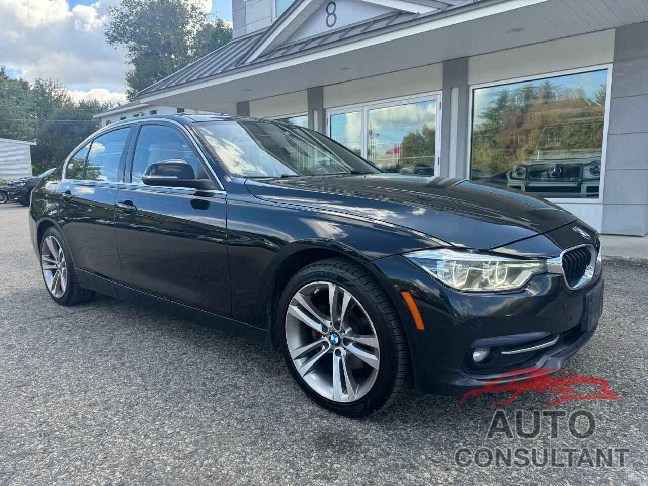 BMW 3 SERIES 2017 - WBA8F1C52HK439342