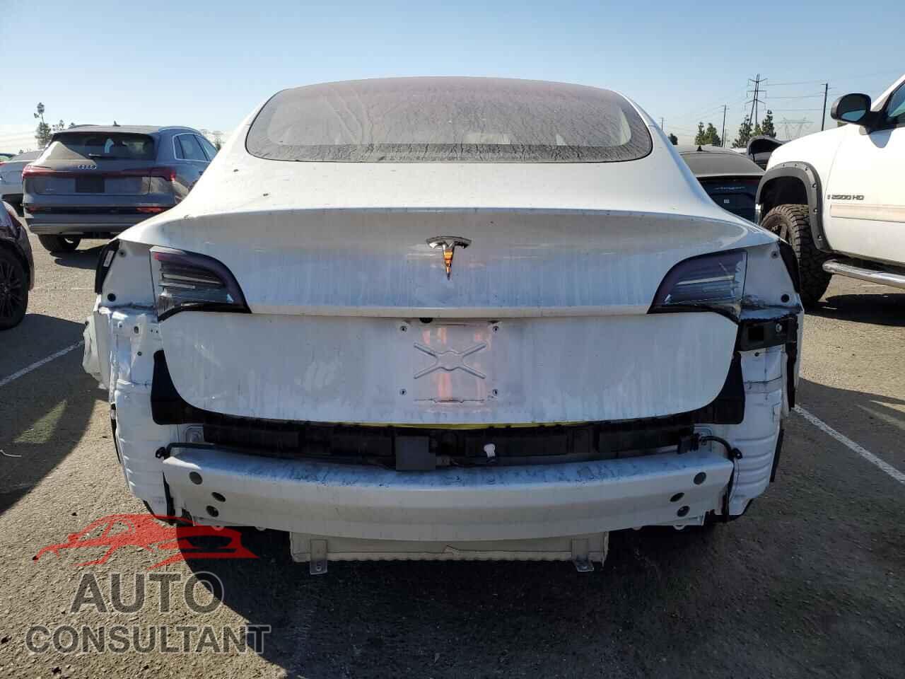 TESLA MODEL 3 2018 - 5YJ3E1EA7JF003177