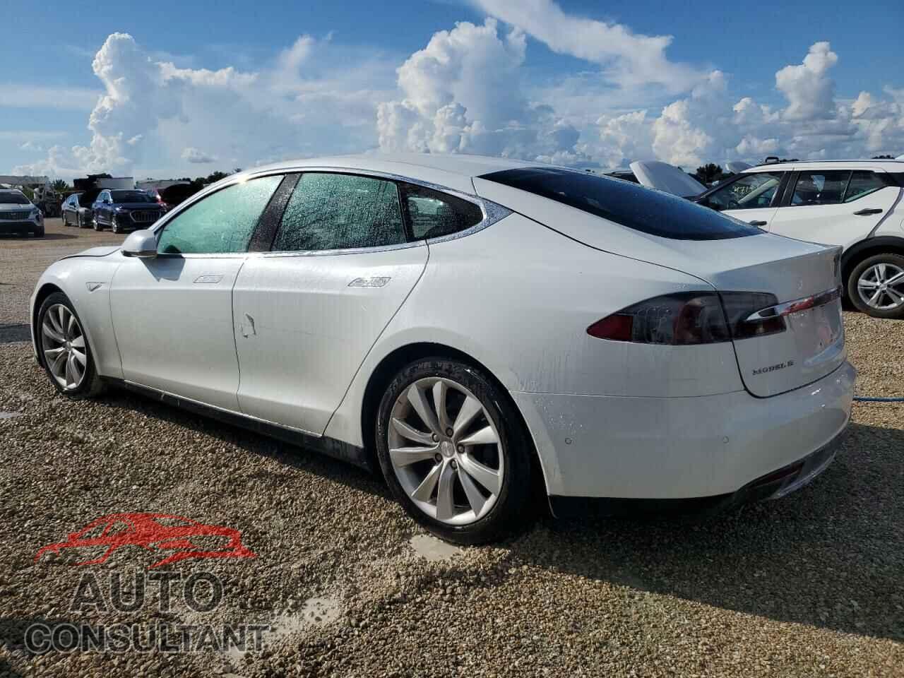 TESLA MODEL S 2016 - 5YJSA1E22GF127785